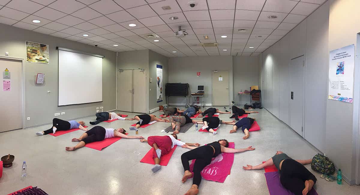 Yoga en entreprise avec Ritama