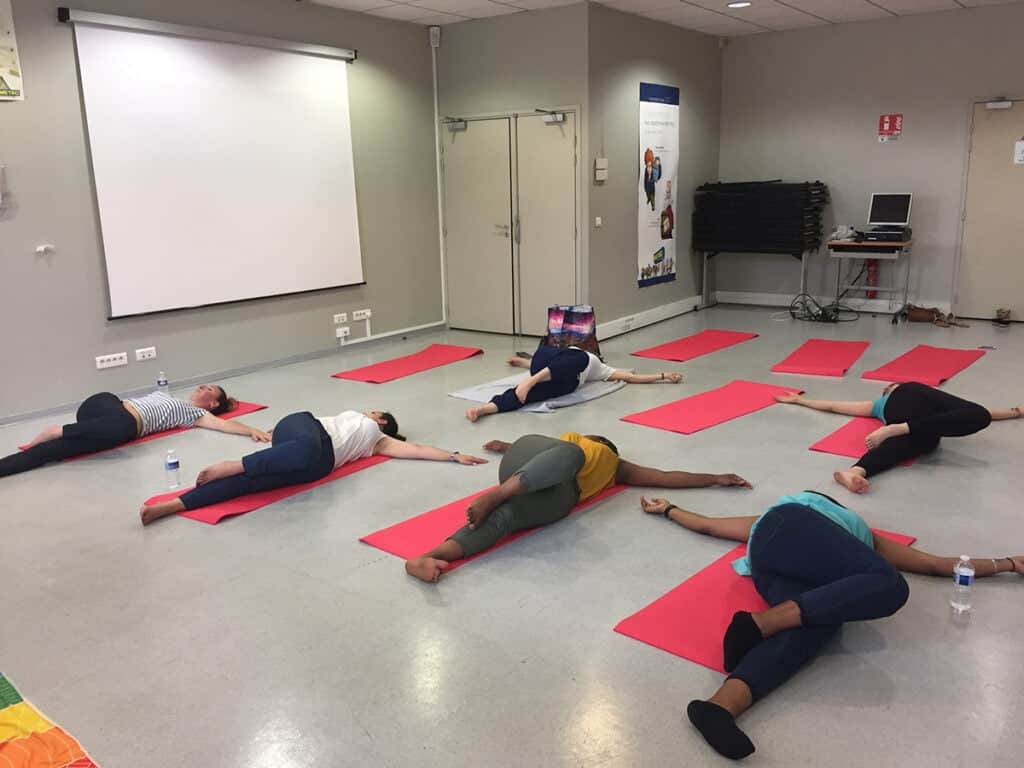 Yoga en entreprise avec Ritama